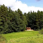 - Na Samote U Lesa Nyaraló Levin (Ceske Budejovice)