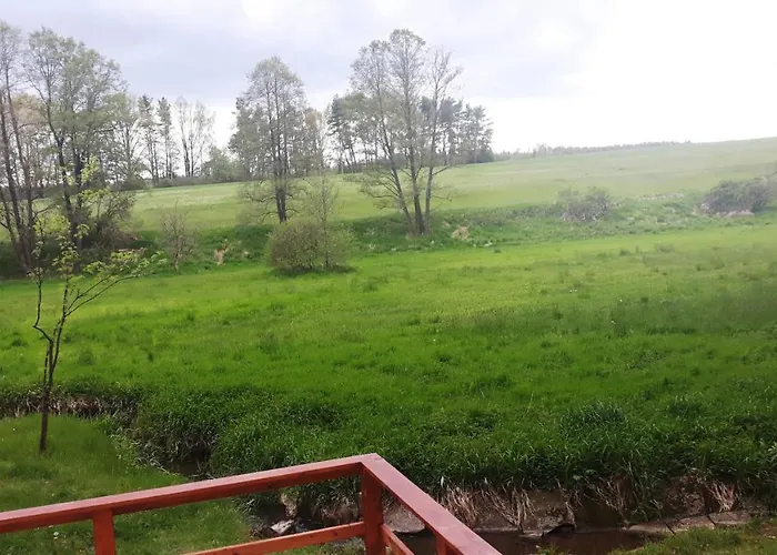 - Na Samote U Lesa Feriehus Levin (Ceske Budejovice)