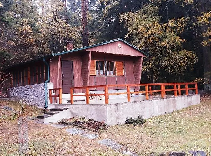 - Na Samote U Lesa Feriehus *